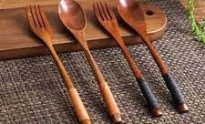 Wooden kitchen utensils