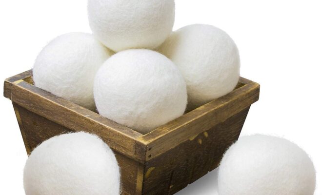 Wool dryer balls